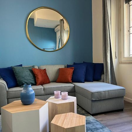 Elegante Bilocale Con Posto Auto Privato Apartment Brescia Exterior photo